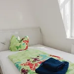 Apartmenthaus Sternstrasse 6 公寓