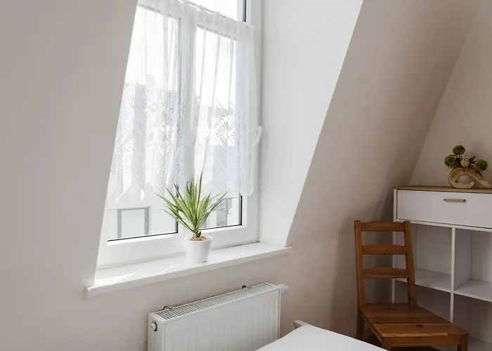 Apartmenthaus Sternstrasse 6 *