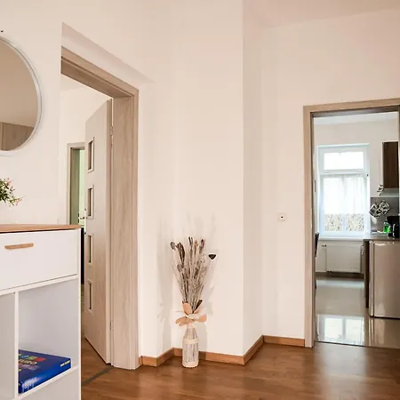 Apartmenthaus Sternstrasse * Dresden